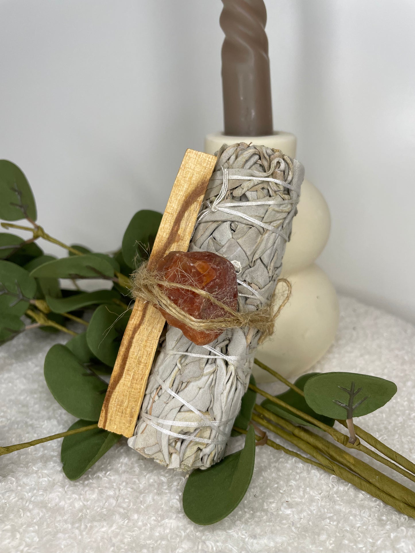 Räucherbündel – Weißer Salbei, Palo Santo & Rohkristall